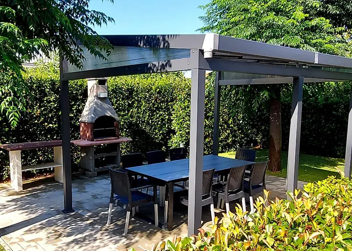 بيت ضيافة Sunny Spell With Free Parking And Garden زادار