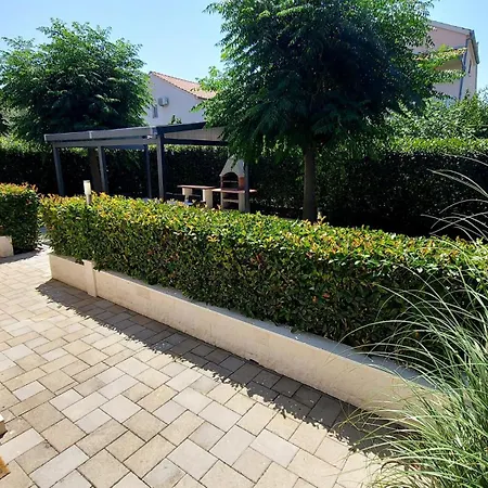 Sunny Spell With Free Parking And Garden Maison d'hôtes 3*